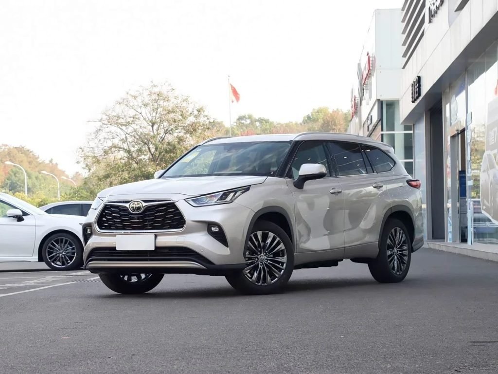 Highlander 2026 2.5L HEV AWD Premium 7-Seat
