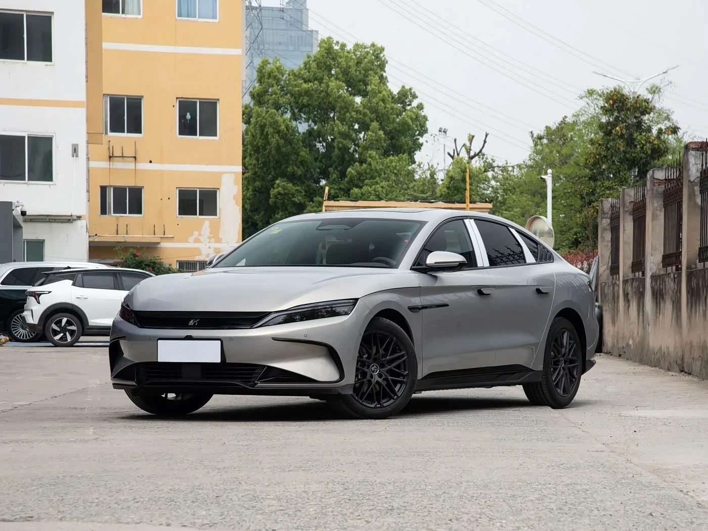 HAN 2026 EV Intelligent-Drive Version 705KM Flash-Charge Premium